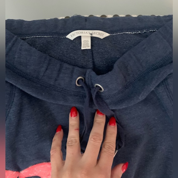 VS Pink drawstring sweatpants - Picture 3 of 3